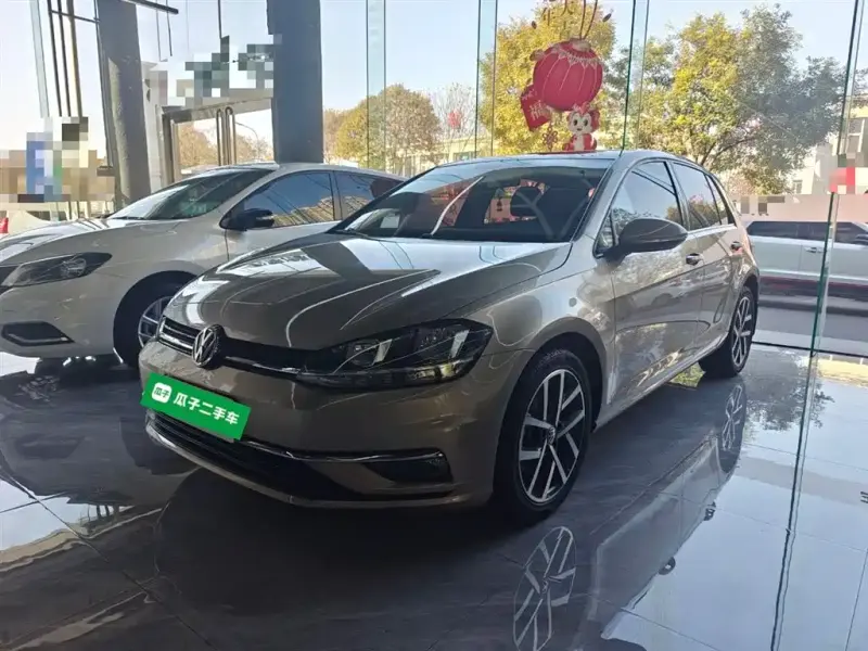 Volkswagen Golf, 2020