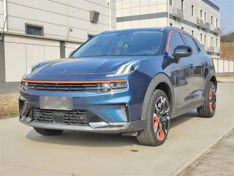 Lynk & Co 06, 2022