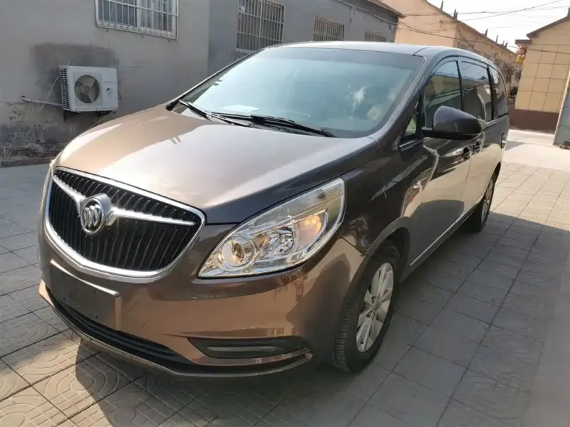 Buick GL8, 2017