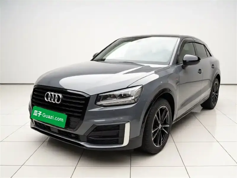 Audi Q2L, 2020