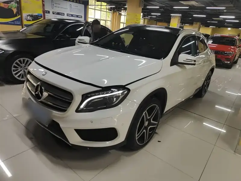 Mercedes-Benz GLA, 2017