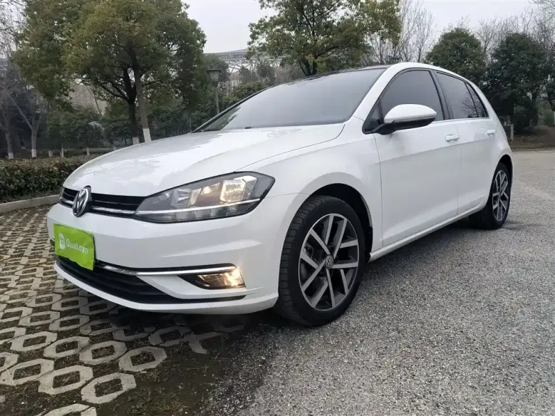 Volkswagen Golf, 2020