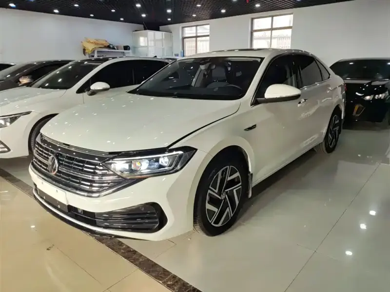 Volkswagen Sagitar, 2023