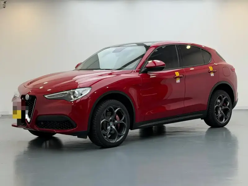 Alfa Romeo Stelvio, 2019