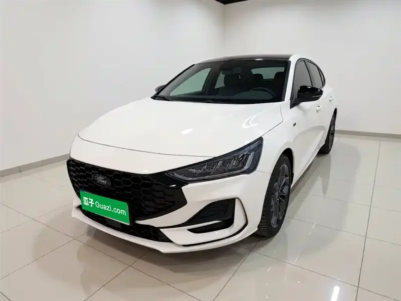 Ford Focus, 2023