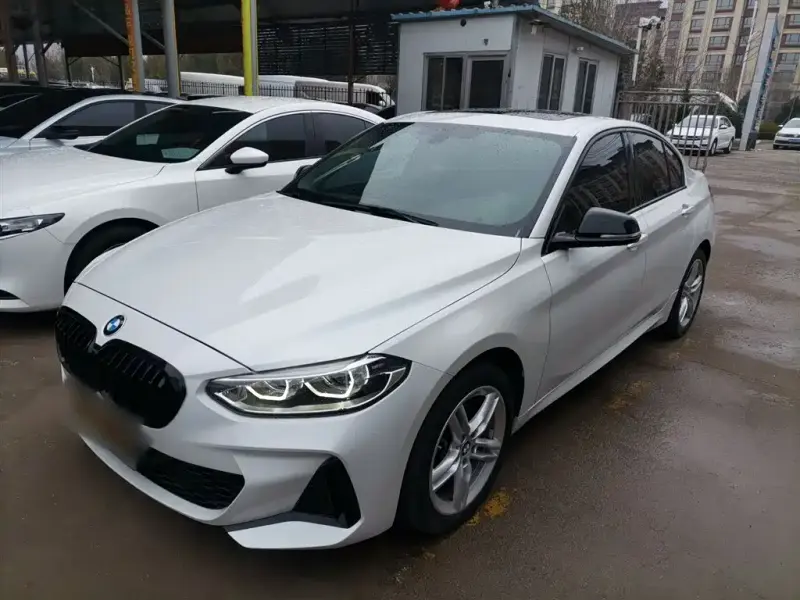 BMW 1 Series, 2021