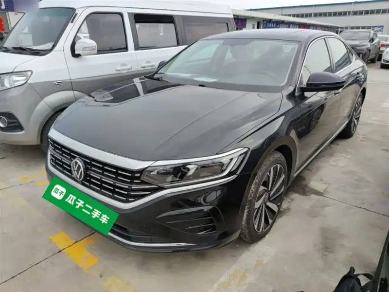 Volkswagen Passat, 2022