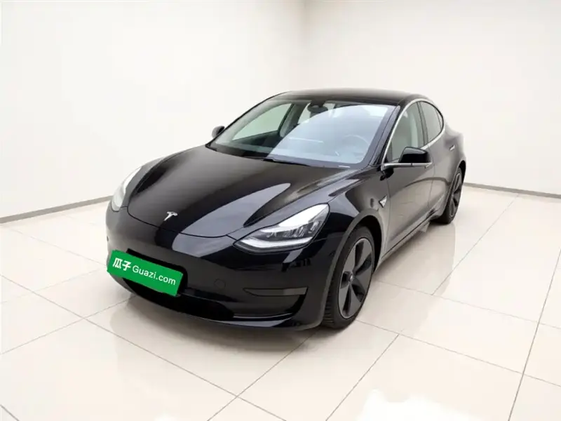 Tesla Model 3, 2020