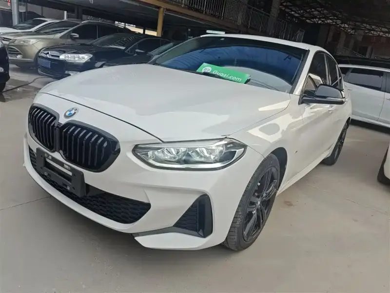 BMW 1 Series, 2023