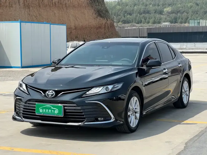 Toyota Camry, 2022