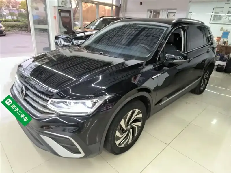 Volkswagen Tiguan L, 2022