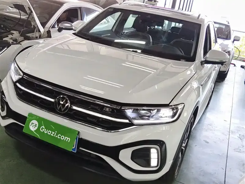 Volkswagen T-Roc, 2025