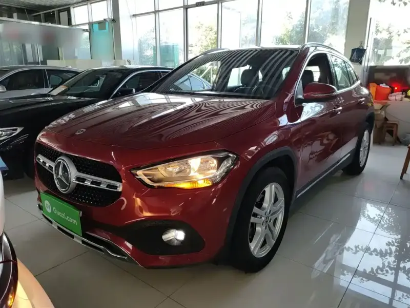 Mercedes-Benz GLA, 2020