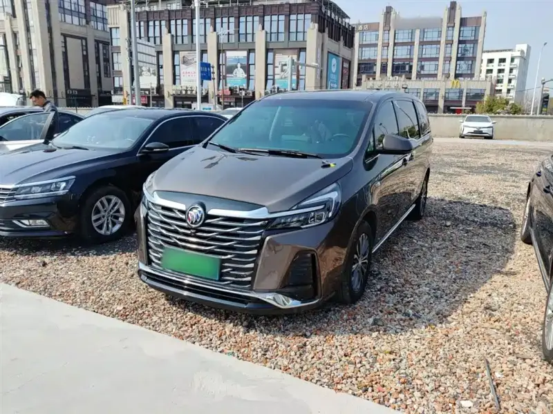 Buick GL8, 2023