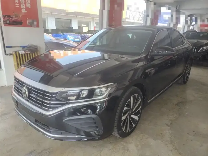 Volkswagen Passat, 2023