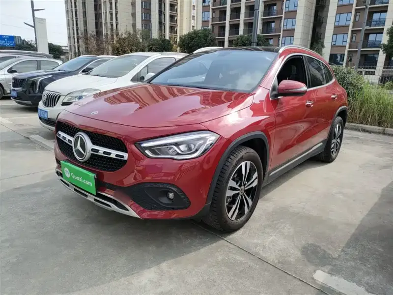 Mercedes-Benz GLA, 2021