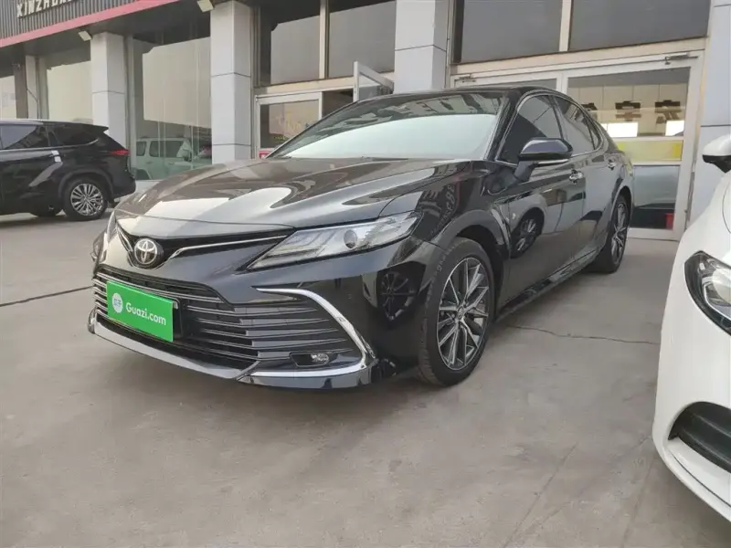 Toyota Camry, 2023