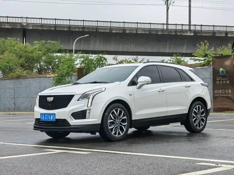 Cadillac XT5, 2022