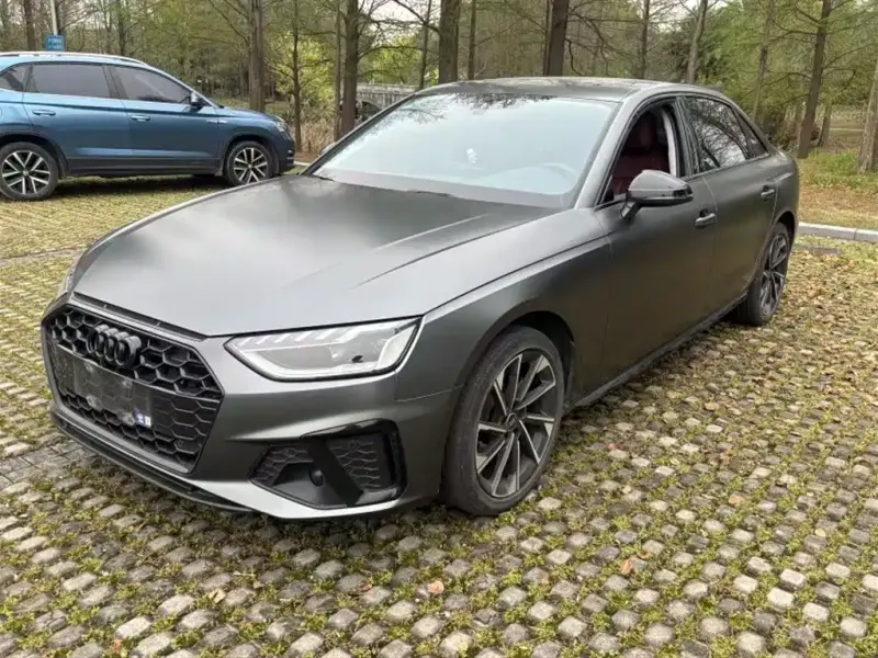 Audi A4L, 2022