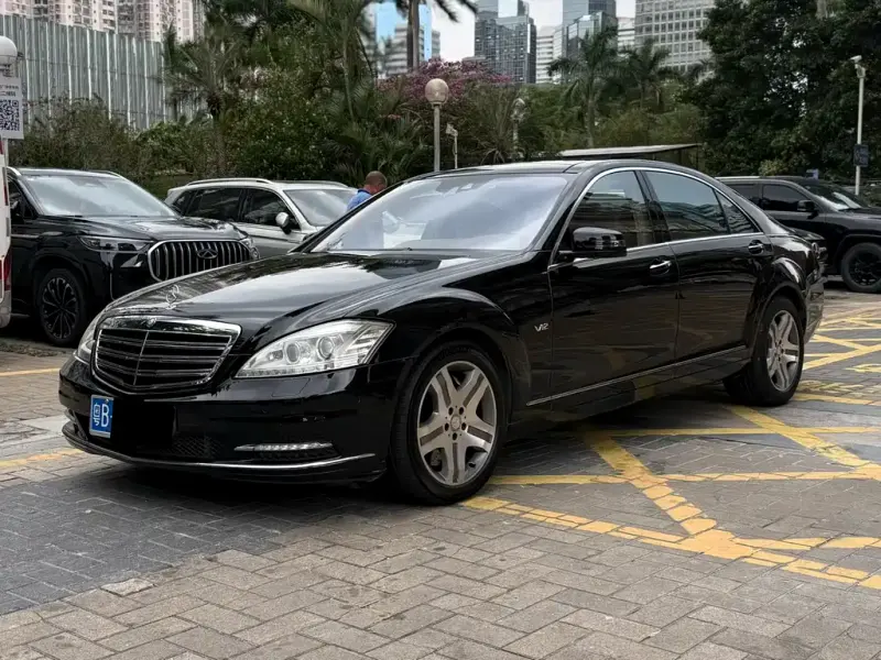 Mercedes-Benz S-Class, 2010