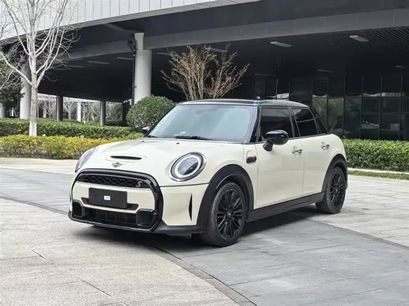 MINI Mini, 2022