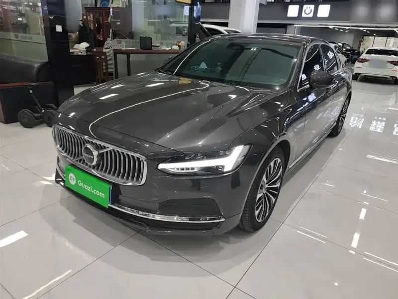 Volvo S90, 2025