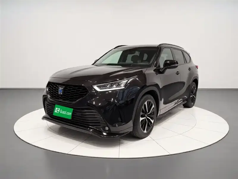 Toyota Crown Kluger, 2021