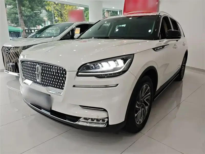 Lincoln Aviator, 2023