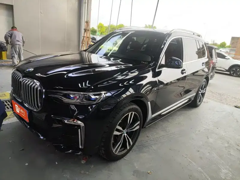 BMW X7, 2021
