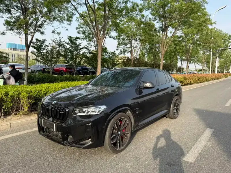 BMW X4 M, 2025
