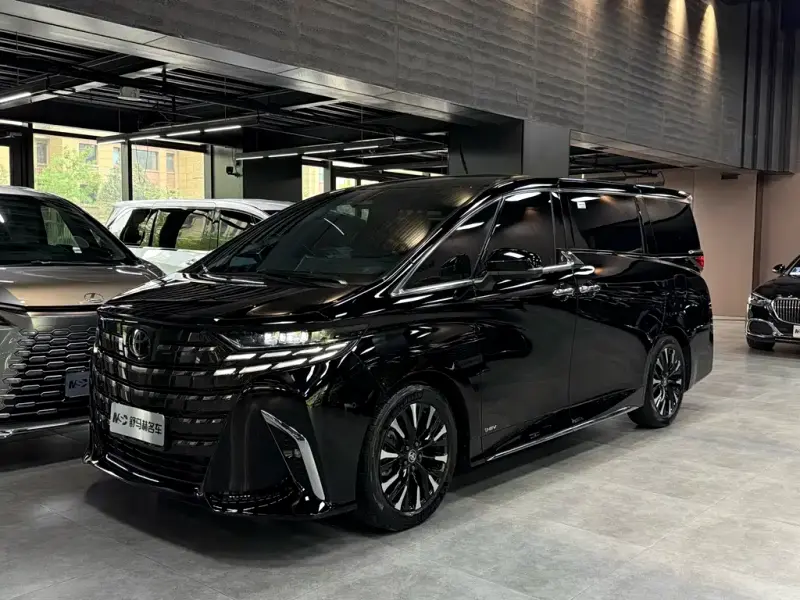 Toyota Alphard, 2024