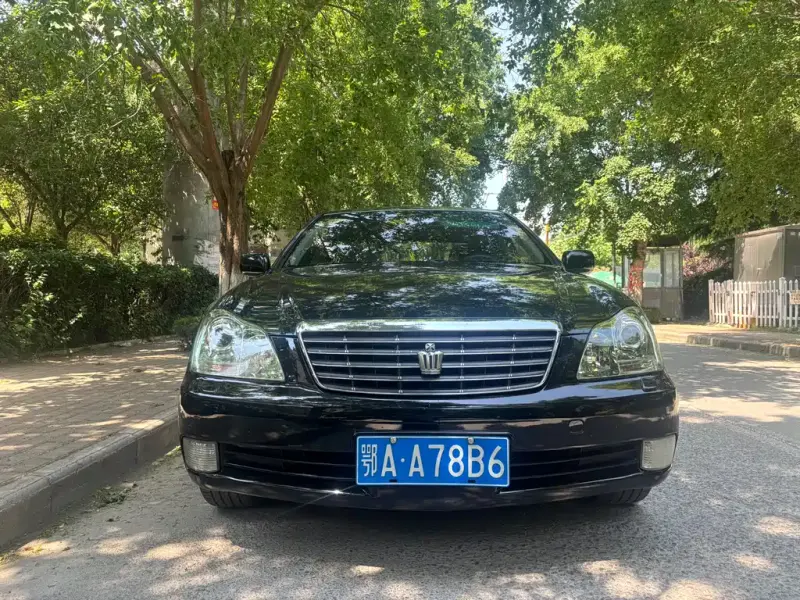 Toyota Crown, 2007