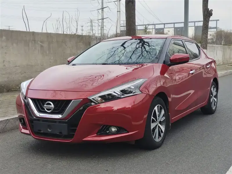 Nissan Bluebird, 2019