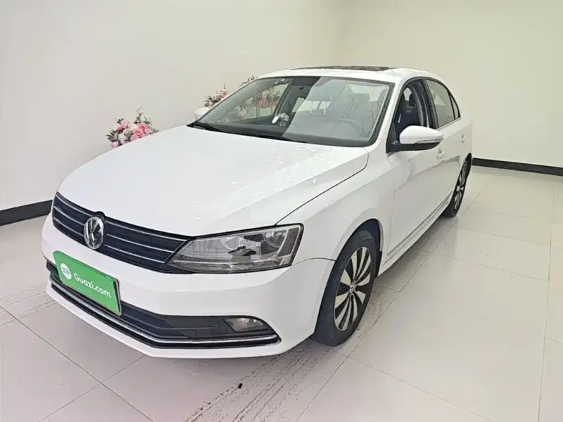Volkswagen Sagitar, 2017