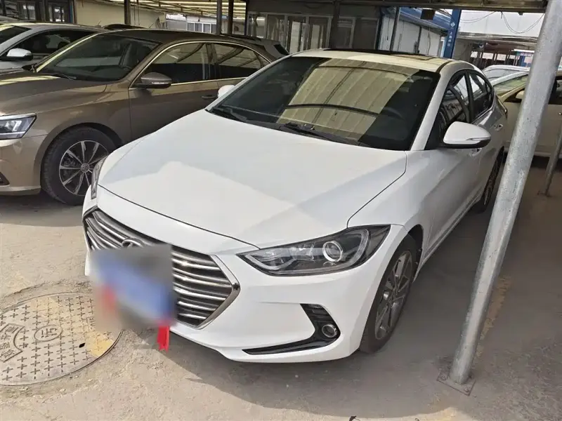 Hyundai Elantra, 2017