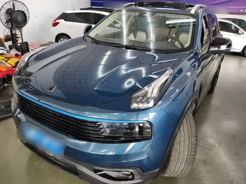 Lynk & Co 01, 2018