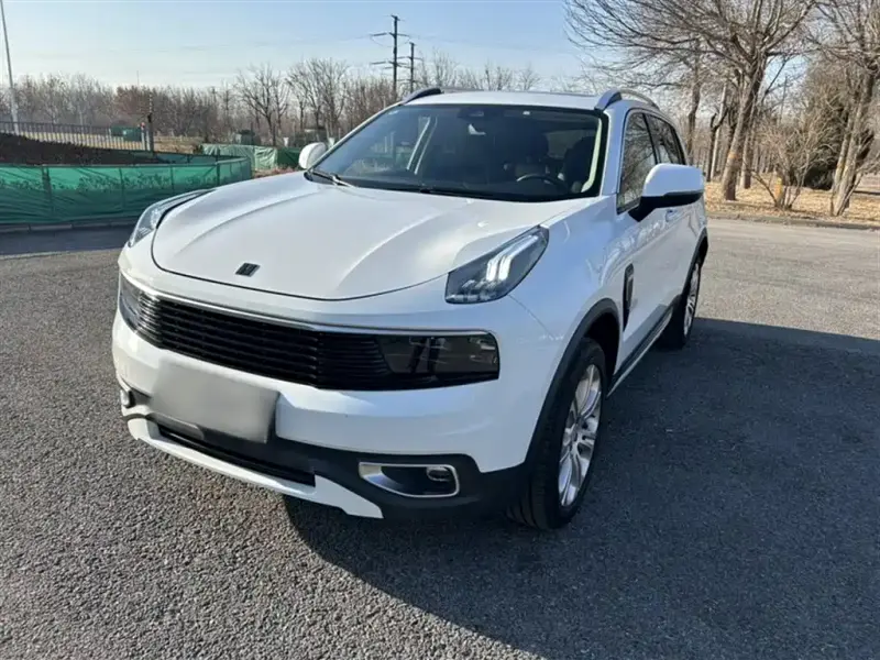 Lynk & Co 01, 2018