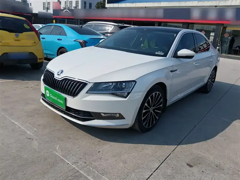 Skoda Superb, 2019