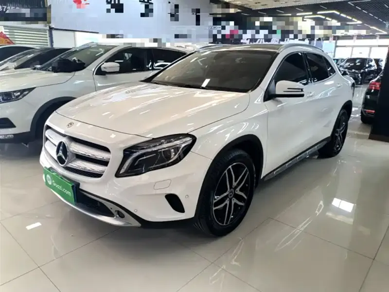 Mercedes-Benz GLA, 2017