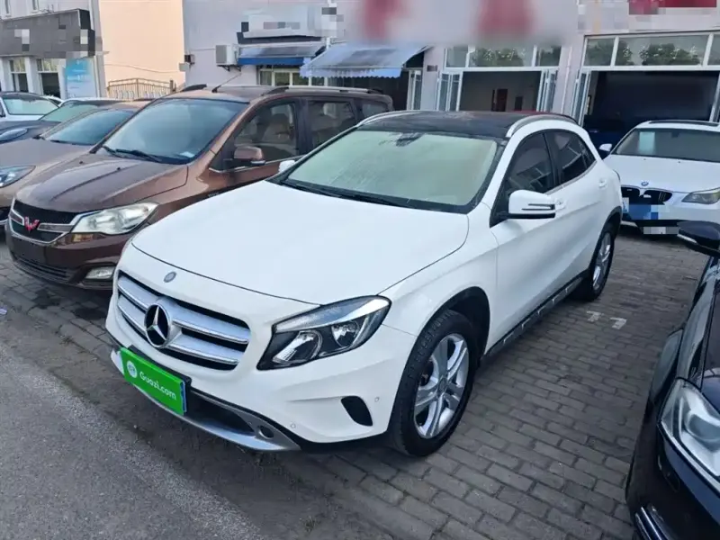 Mercedes-Benz GLA, 2017