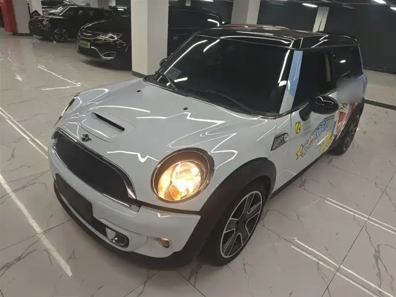 MINI Clubman, 2014