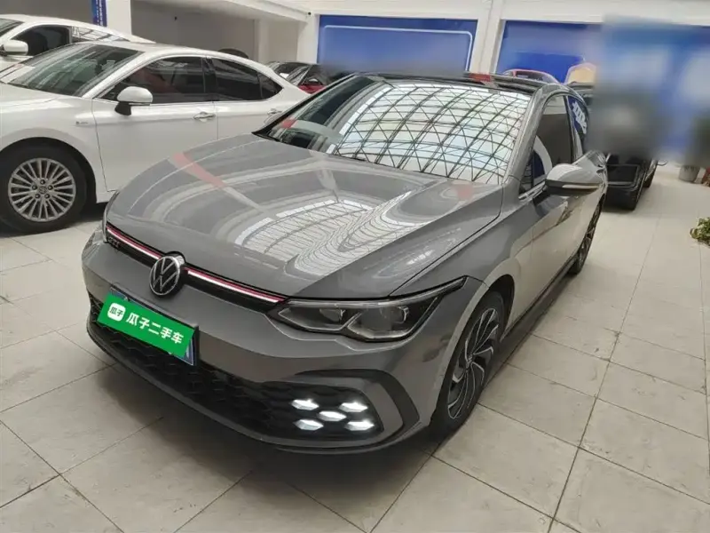 Volkswagen Golf, 2021