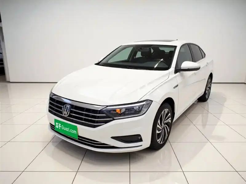 Volkswagen Sagitar, 2022