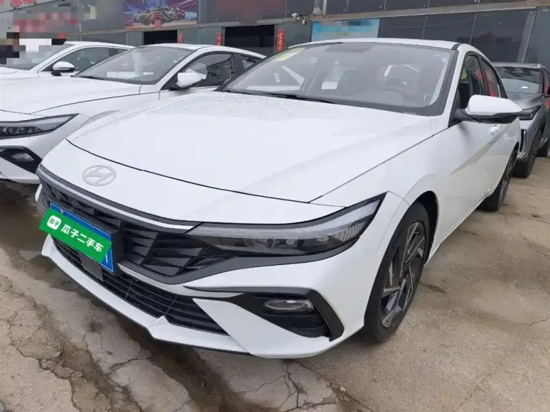 Hyundai Elantra, 2026
