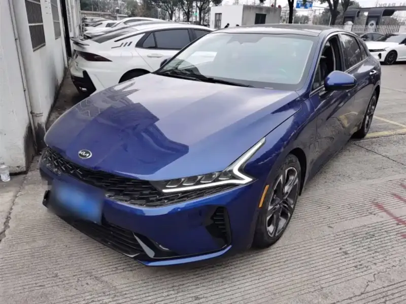 Kia K5, 2021