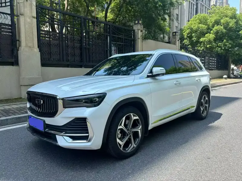 Geely Xingyue L, 2022