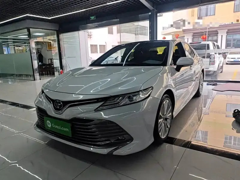 Toyota Camry, 2018