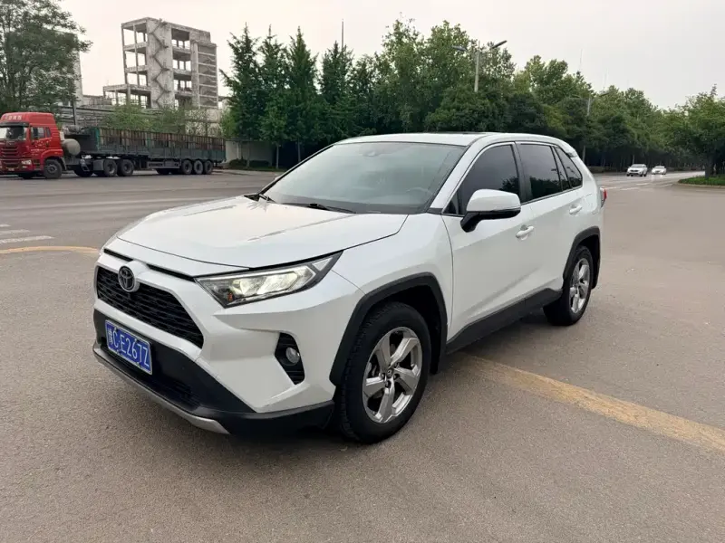 Toyota RAV4, 2021