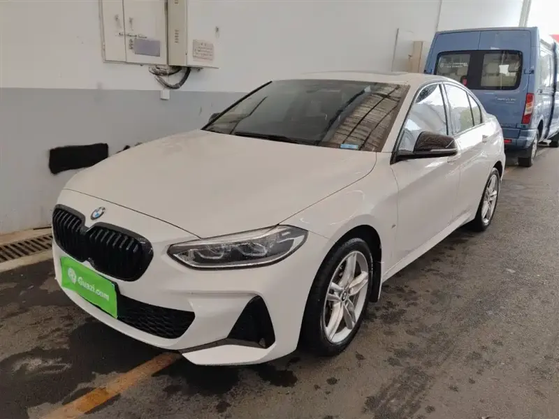 BMW 1 Series, 2021