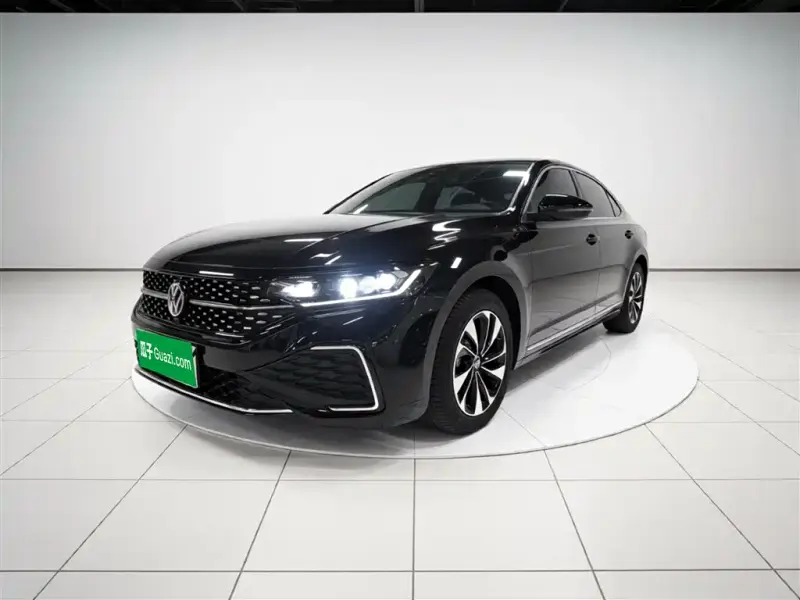 Volkswagen Passat, 2023